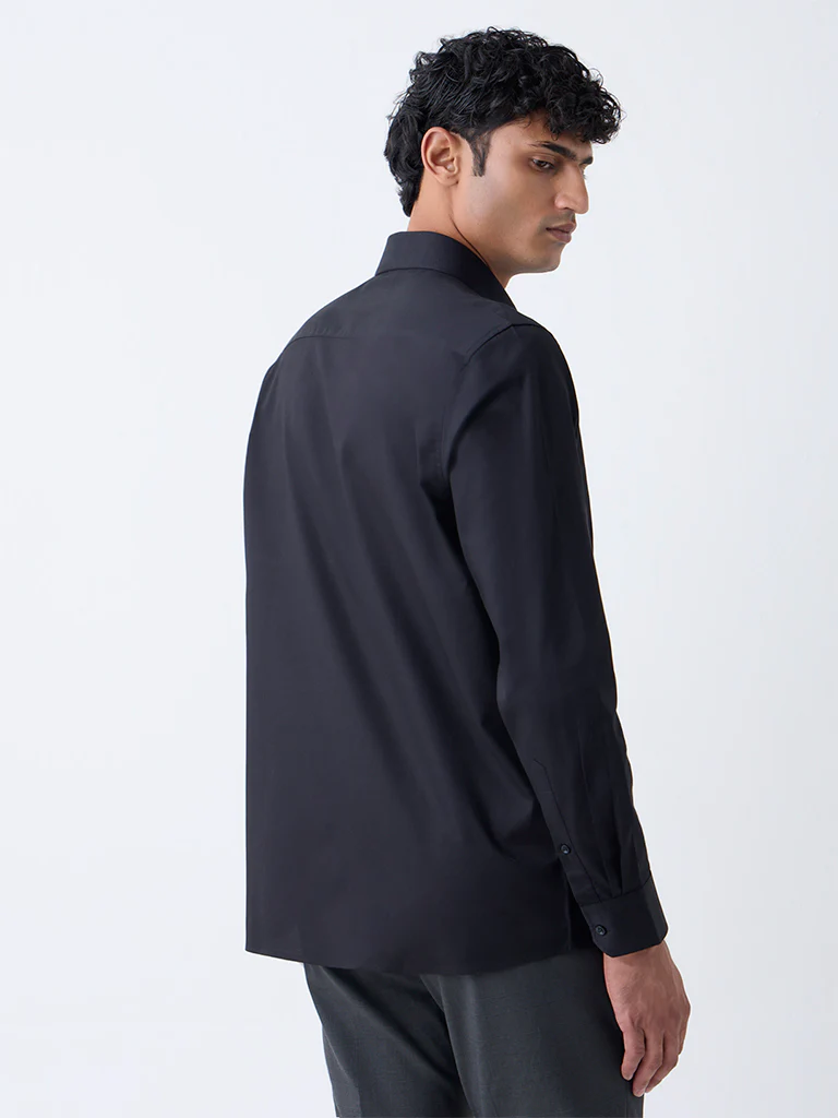 WES Formals Black Solid Slim-Fit Cotton Shirt - Image 4