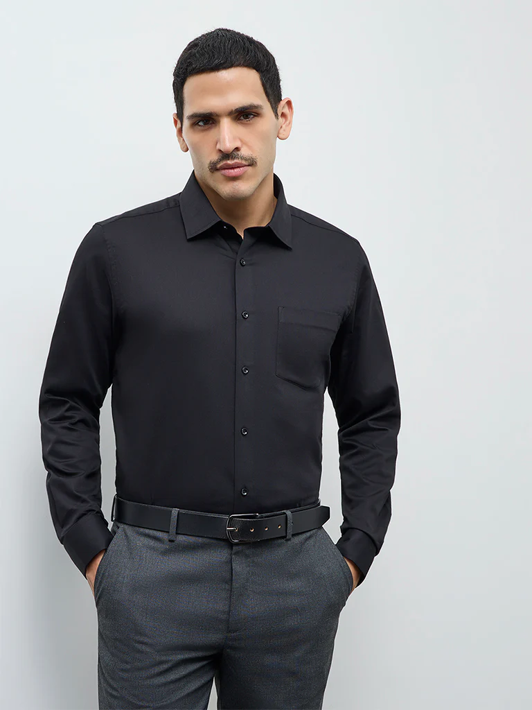 WES Formals Black Solid Slim-Fit Cotton Shirt