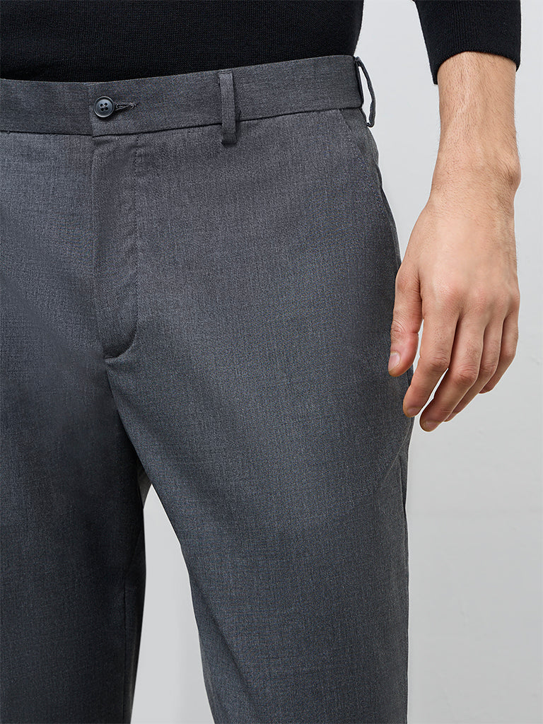 WES Formals Charcoal Solid Mid-Rise Slim-Fit Trousers - Image 4