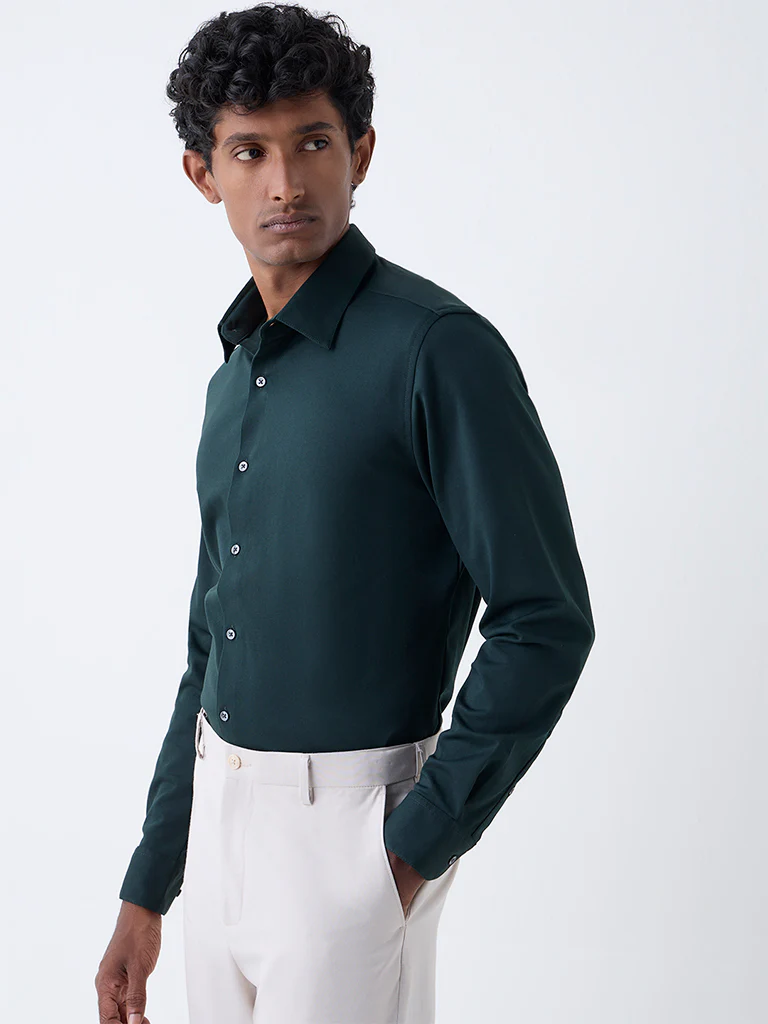 WES Formals Dark Green Slim-Fit Cotton-Blend Shirt