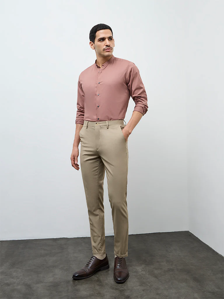 WES Formals Dusty Peach Solid Slim-Fit Cotton-Blend Shirt - Image 3
