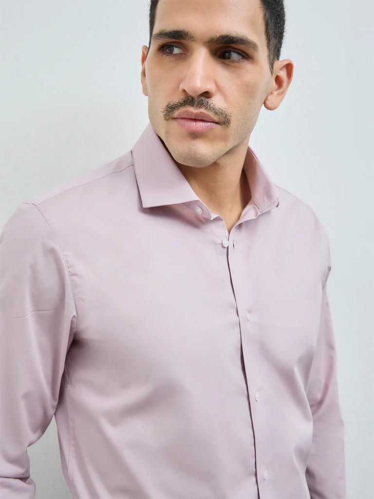 WES Formals Dusty Pink Solid Ultra Slim-Fit Cotton-Blend Shirt - Image 4