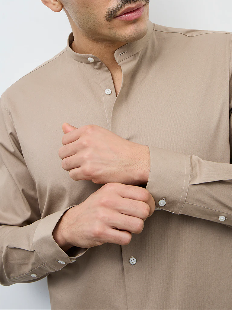 WES Formals Khaki Solid Slim-Fit Cotton-Blend Shirt - Image 4