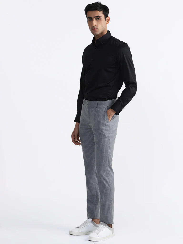 WES Formals Plain Black Slim-Fit Shirt - Image 6