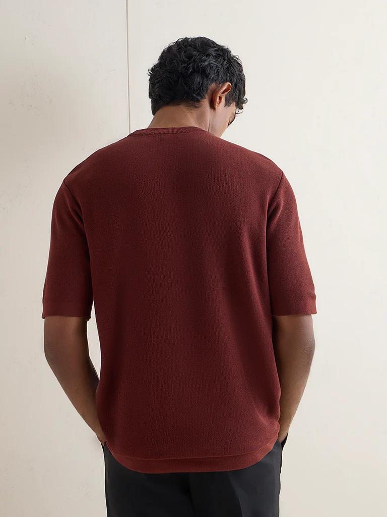 WES Formals Rust Knitted Slim-Fit T-Shirt - Image 4