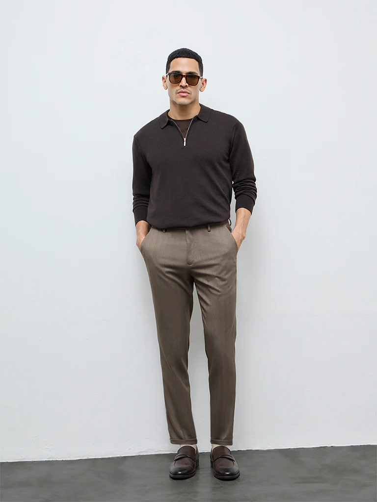 WES Formals Taupe Solid Mid-Rise Slim-Fit Trousers