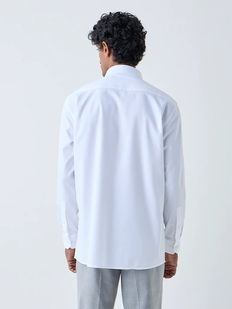 WES Formals White Solid Relaxed-Fit Cotton Shirt - Image 4