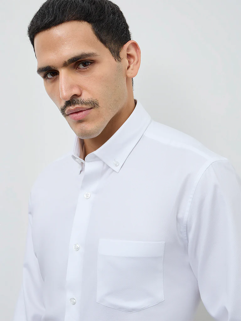 WES Formals White Solid Relaxed-Fit Cotton Shirt - Image 3