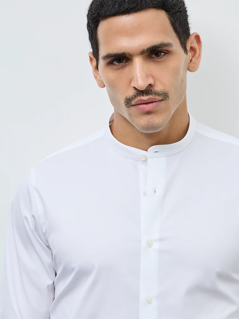 WES Formals White Solid Slim-Fit Cotton-Blend Shirt - Image 3