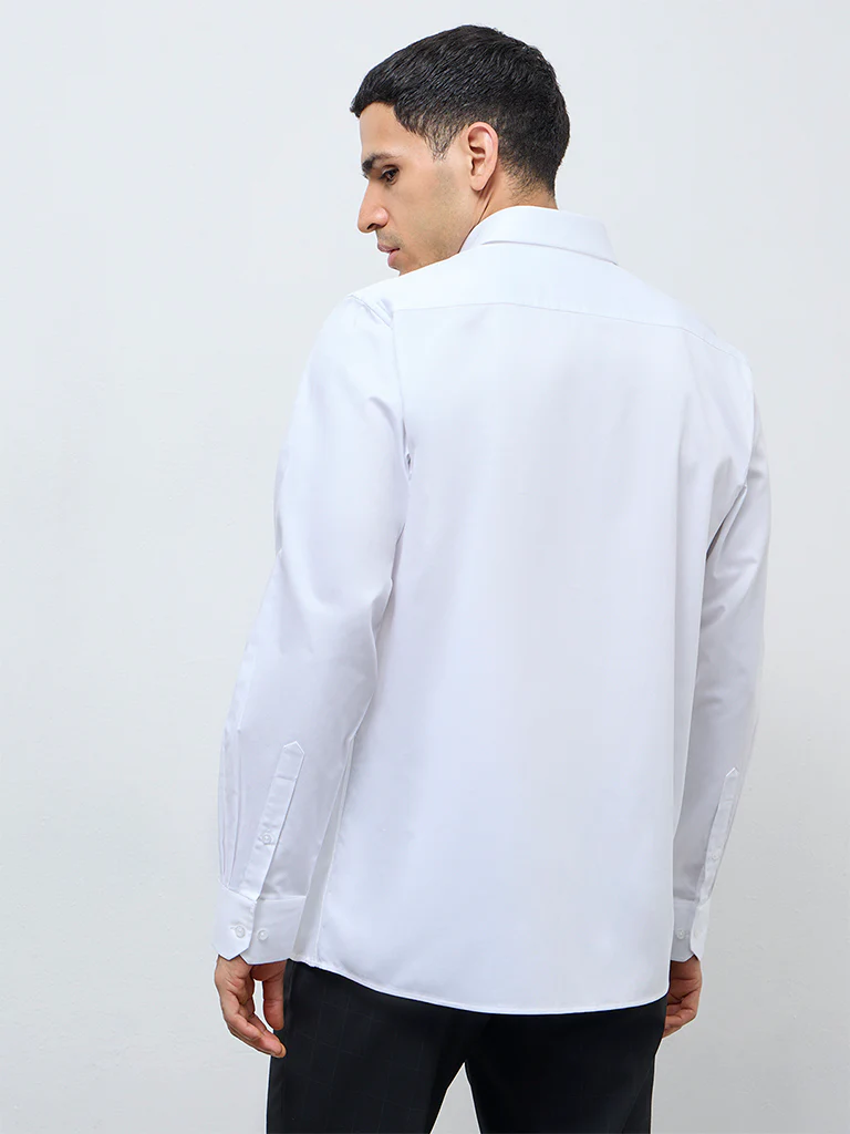 WES Formals White Solid Slim-Fit Cotton Shirt - Image 4