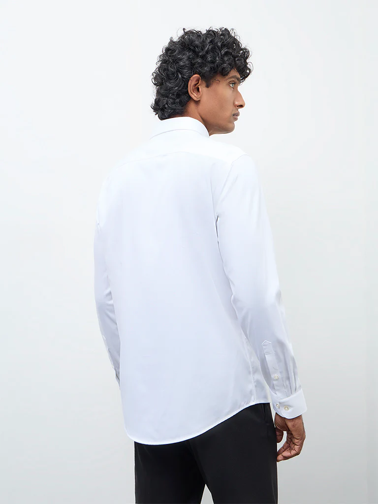 WES Formals White Solid Slim-Fit Cotton Shirt - Image 4