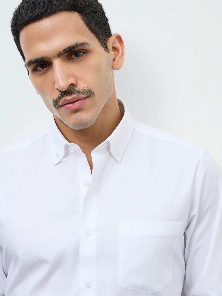 WES Formals White Solid Slim-Fit Cotton Shirt - Image 3