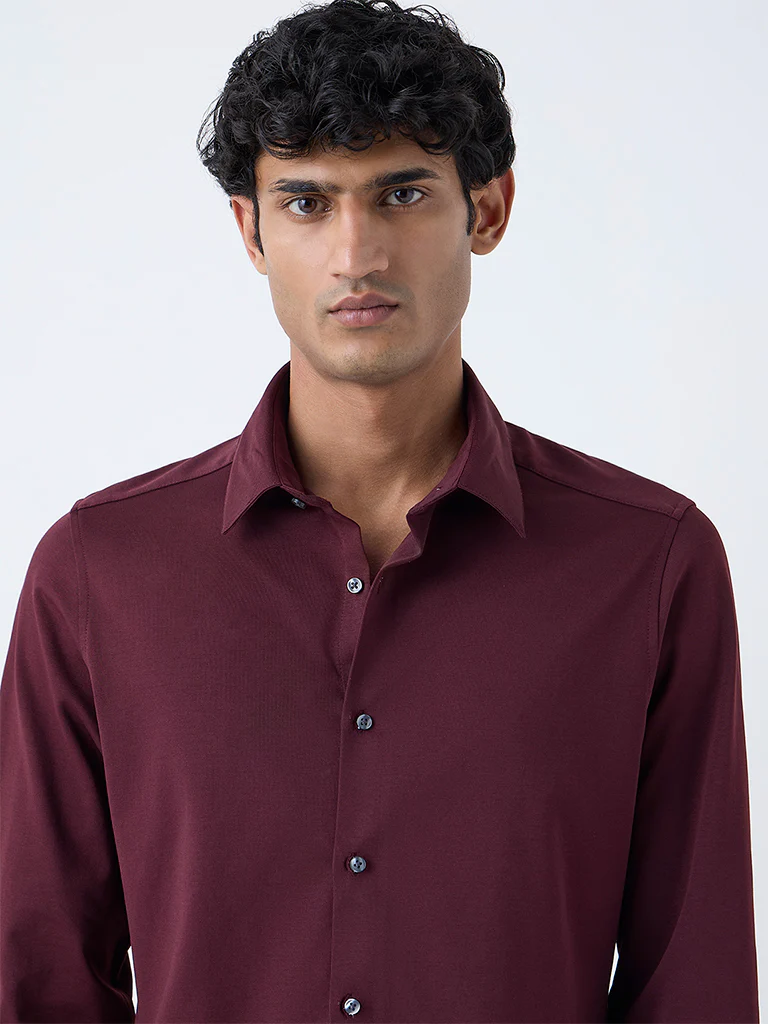 WES Formals Wine Slim-Fit Cotton-Blend Shirt - Image 2