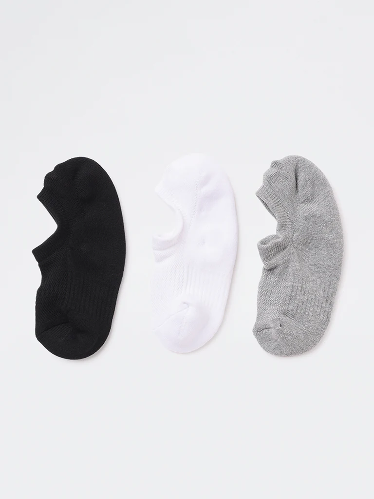 WES Lounge Black Cotton-Blend Socks - Pack of 3