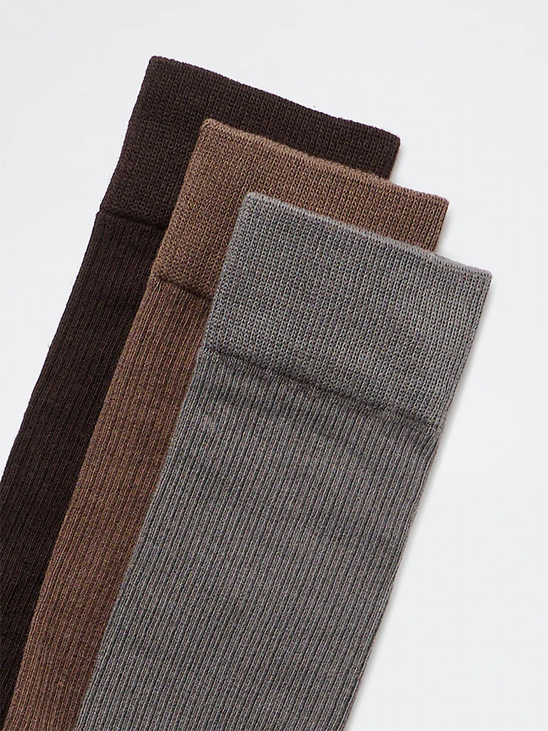WES Lounge Black Solid Cotton-Blend Full-Length Socks - Pack of 3 - Image 3