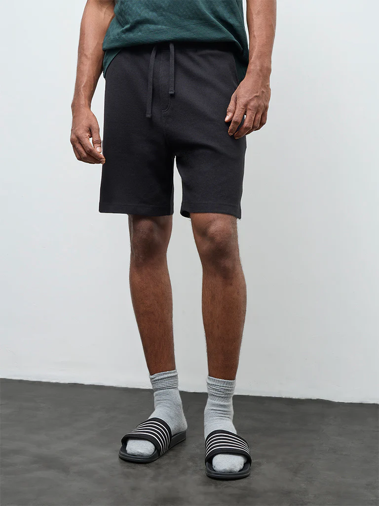 WES Lounge Black Waffle-Textured Relaxed-Fit Mid-Rise Cotton-Blend Shorts - Image 3