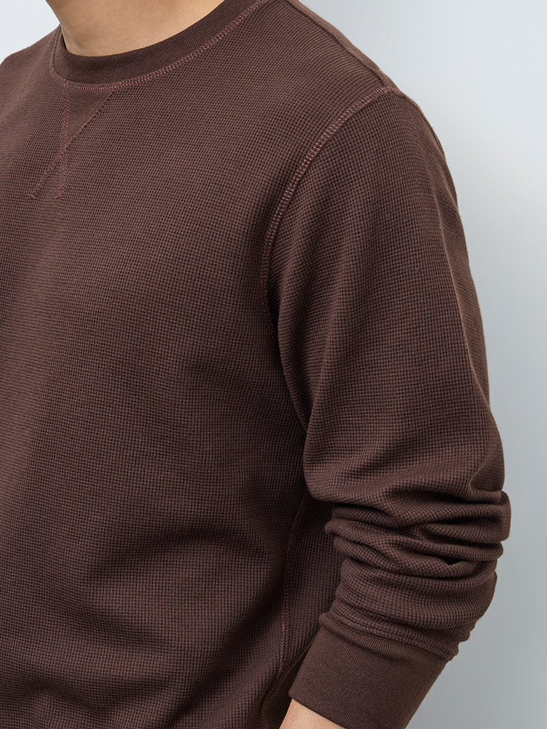 WES Lounge Brown Waffle-Textured Regular-Fit Cotton T-Shirt - Image 4