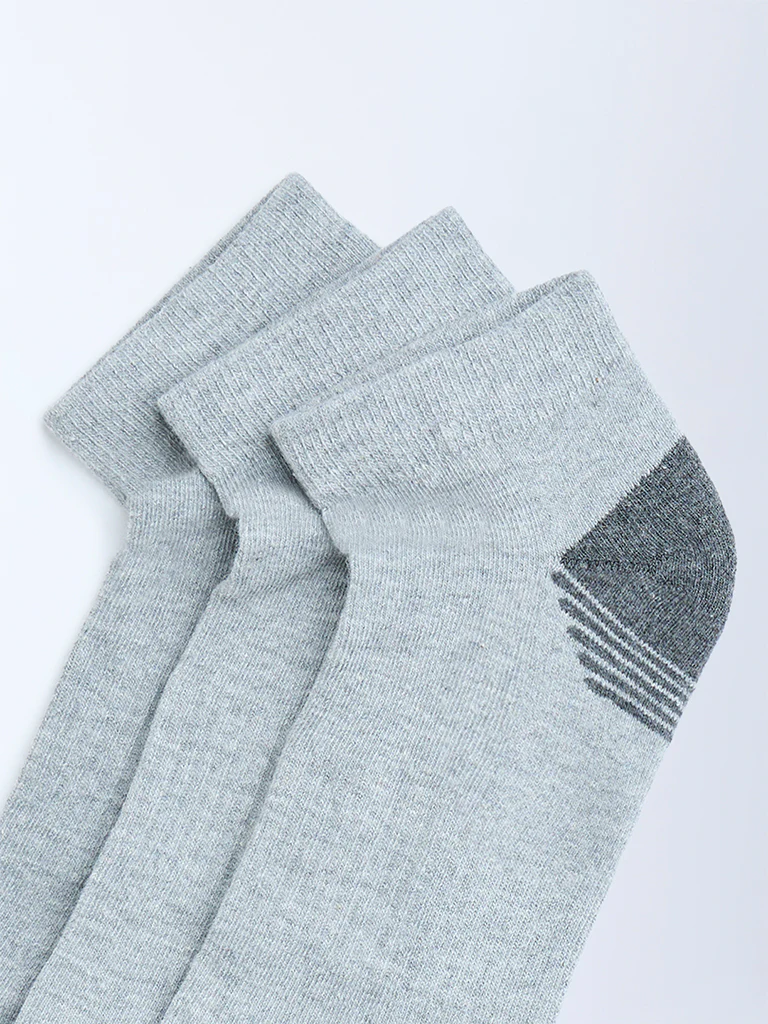 WES Lounge Grey Cotton-Blend Trainer Socks - Pack of 3 - Image 3