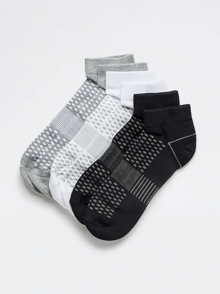 WES Lounge Grey Printed Cotton-Blend Trainer Socks - Pack of 3 - Image 2