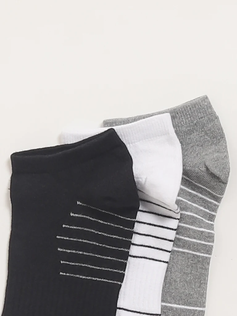 WES Lounge Multicolour Low Cut Cotton-Blend Socks - Pack of 3 - Image 2