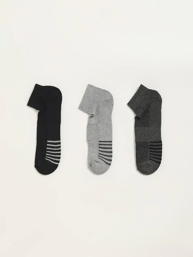 WES Lounge Multicolour Printed Cotton-Blend Trainer Socks - Pack of 3