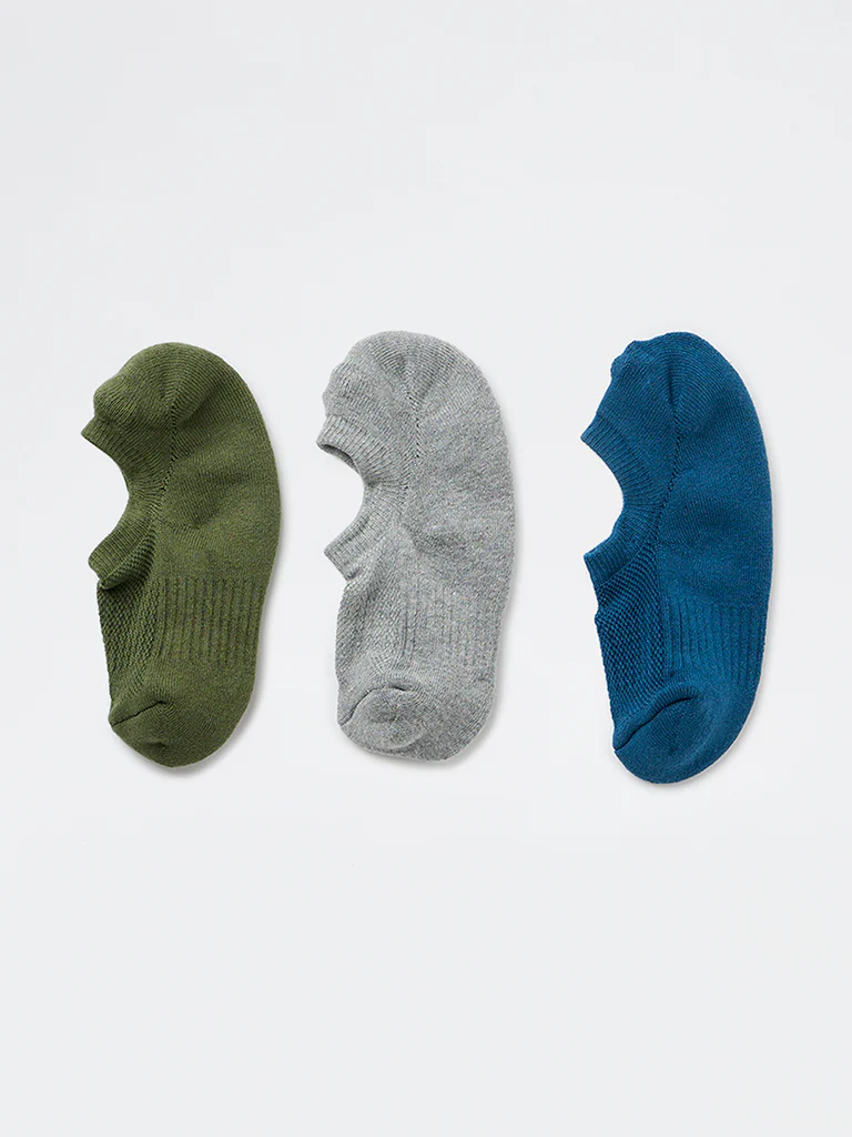 WES Lounge Olive Solid Cotton-Blend No-Show Socks - Pack of 3