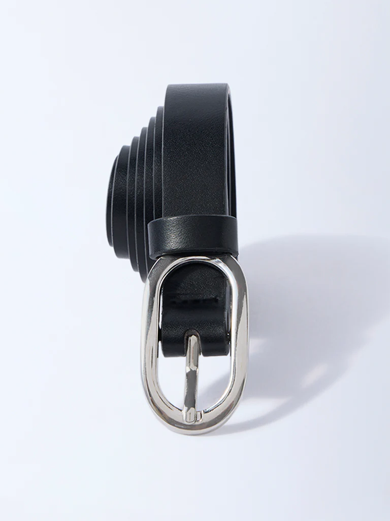 Westside Accessories Black Oval Buckle Belt - Image 2