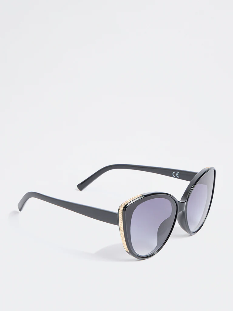 Westside Accessories Black Oversized Cateye Sunglasses - Comes with a Pouch and Cleaning Cloth - Image 2