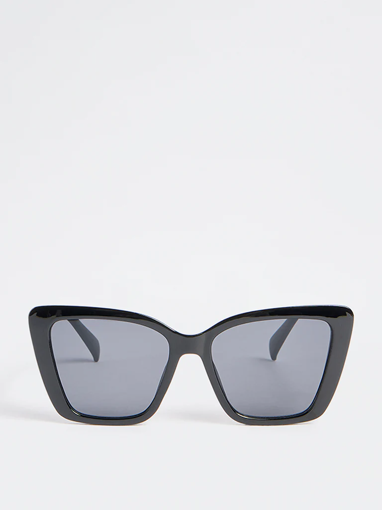 Westside Accessories Black Oversized Sunglasses with Pouch