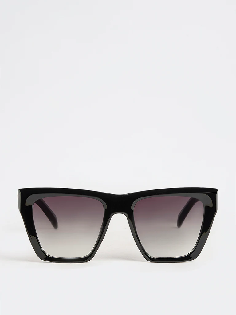Westside Accessories Black Rectangular Sunglasses with Pouch