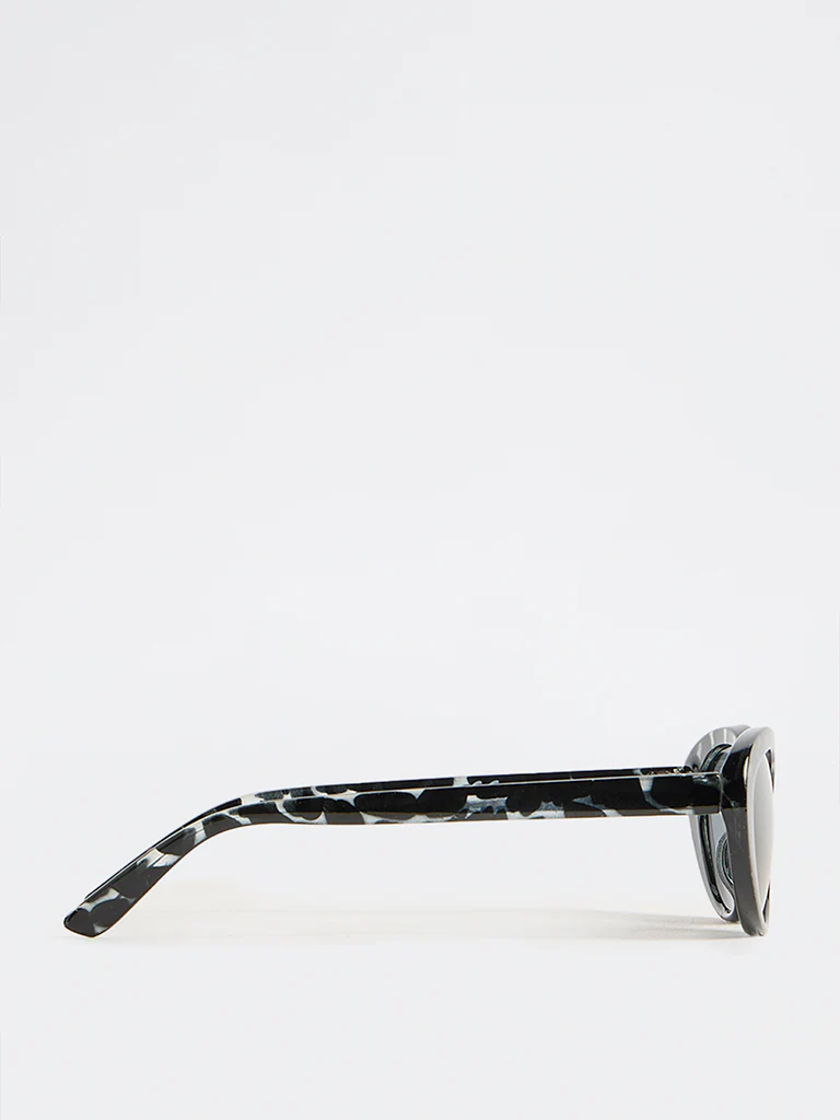 Westside Accessories Black Tortoiseshell Cat-Eye Sunglasses with Pouch - Image 3