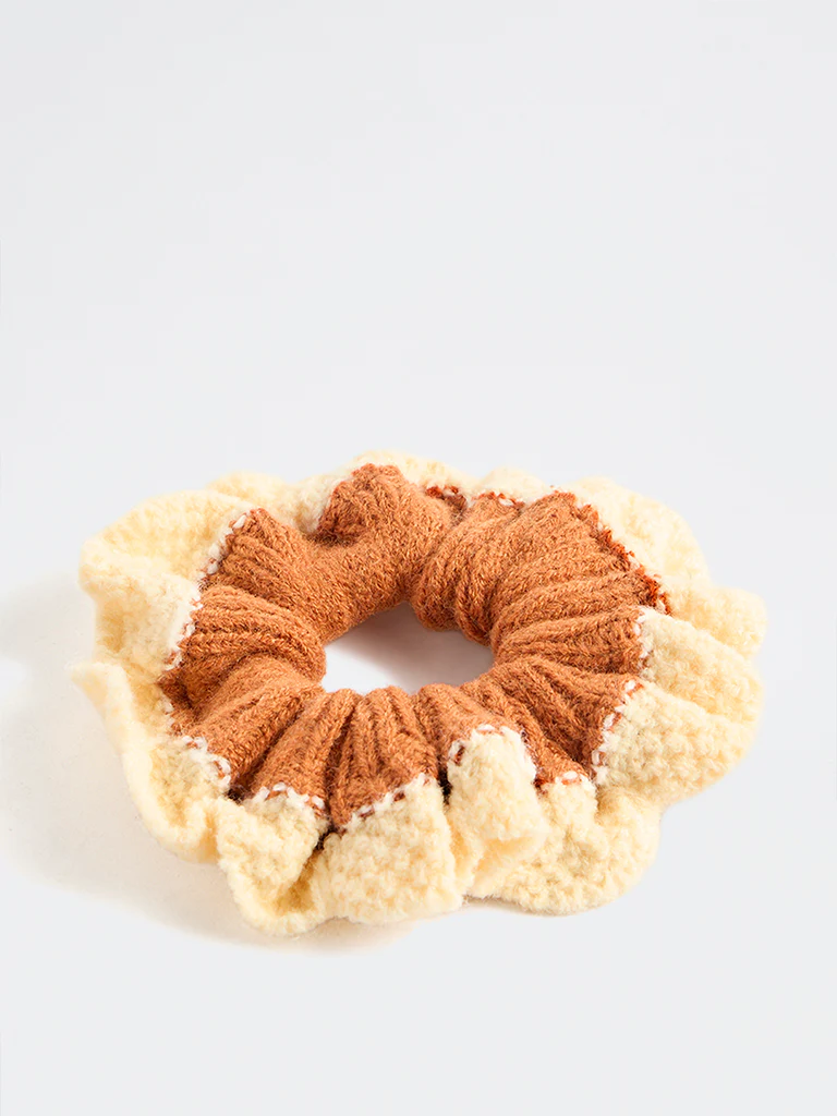 Westside Accessories Brown Colour-Blocked Crochet Scrunchie - Image 2