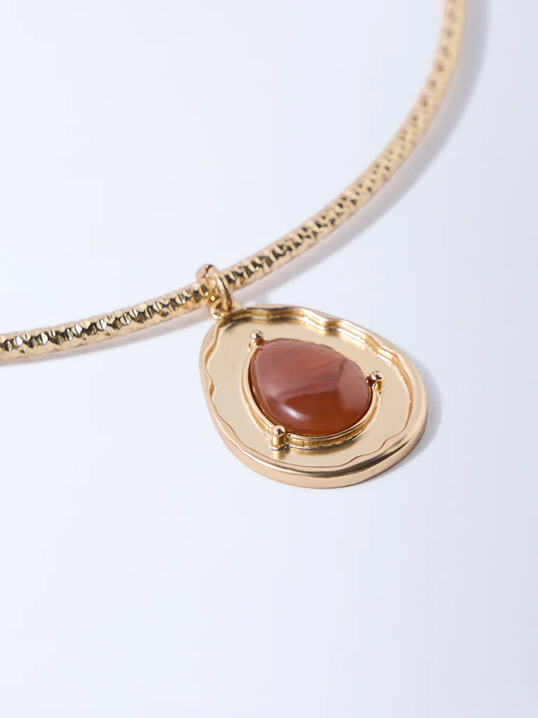 Westside Accessories Gold and Amber Resin Pendant Choker Necklace - Image 3
