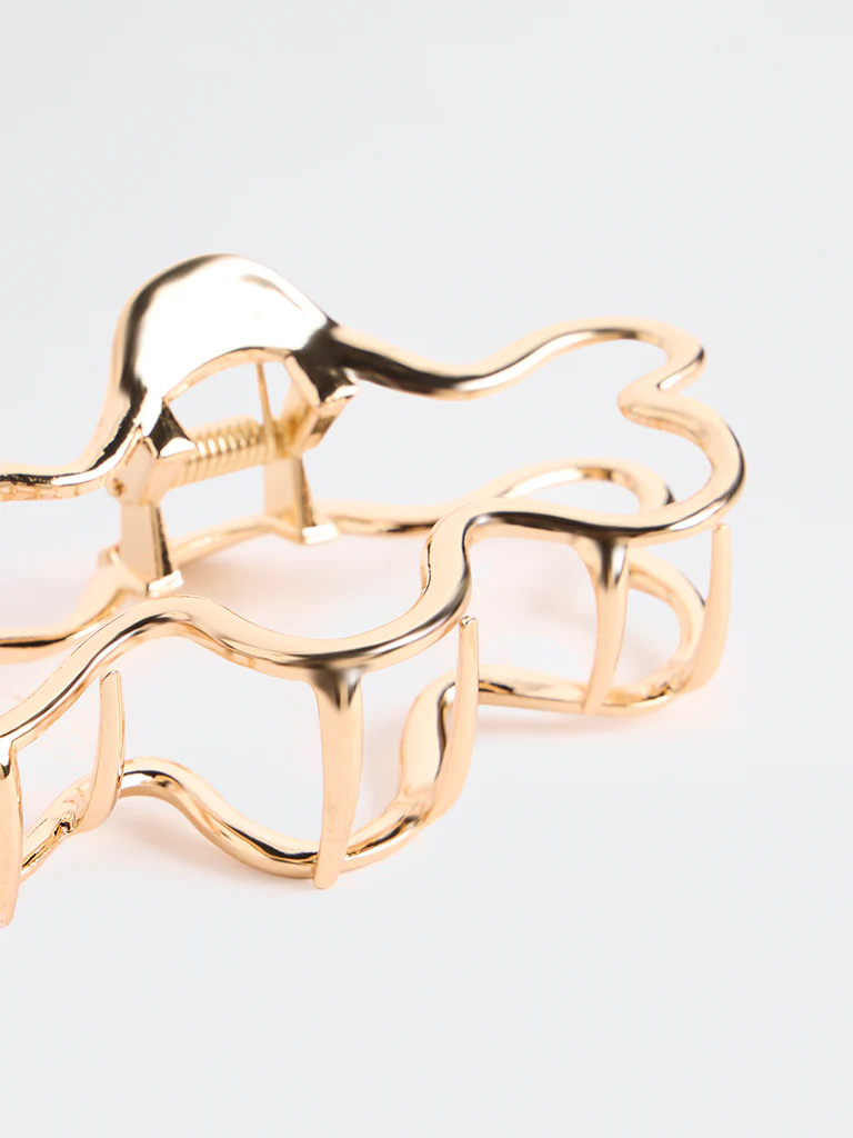 Westside Accessories Gold Cloud Shaped Claw Clip - Image 3