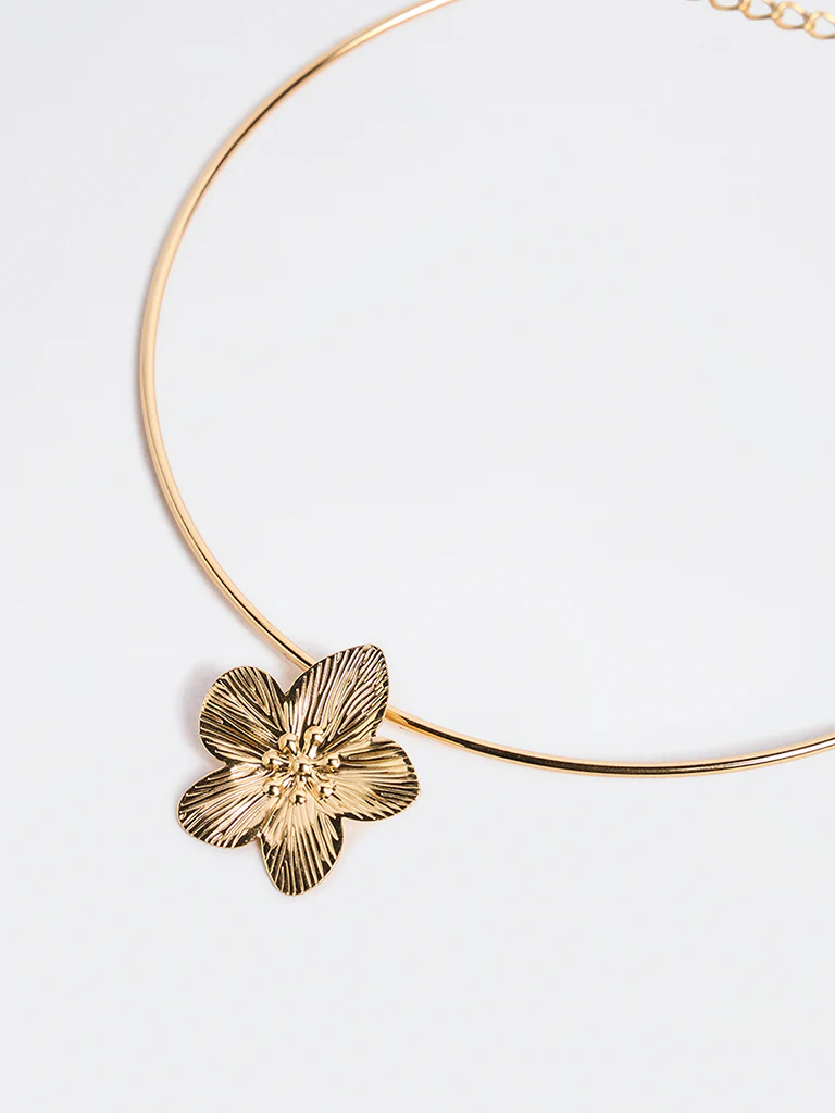 Westside Accessories Gold Floral Design Choker Necklace - Image 3