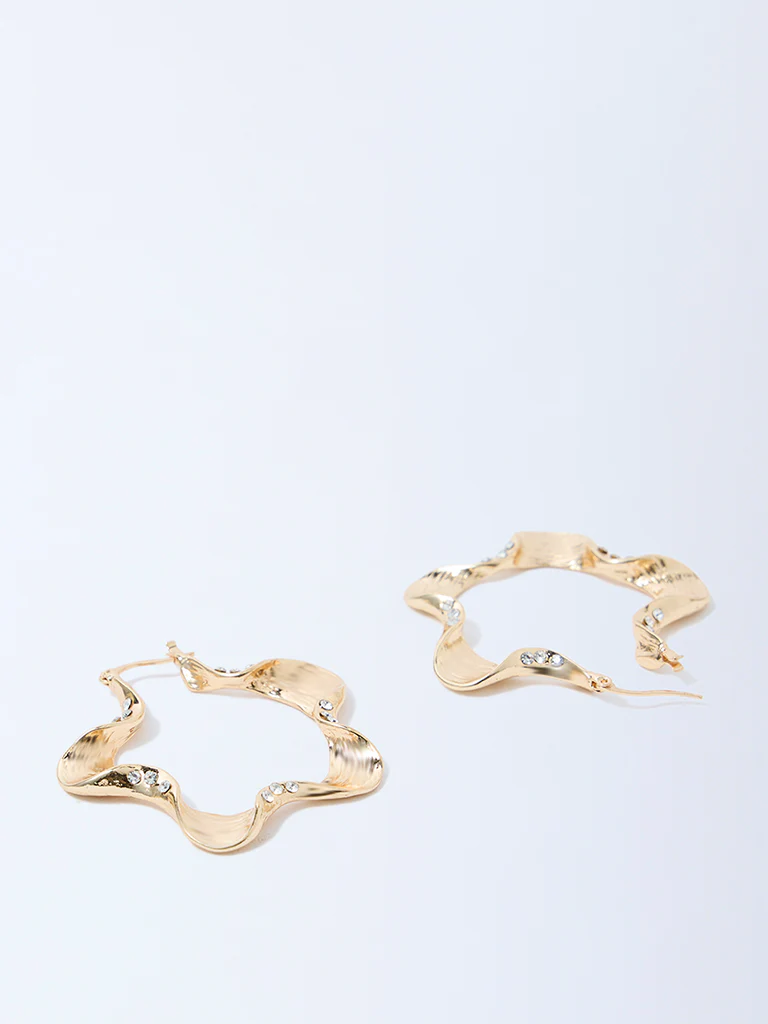 Westside Accessories Gold Wavy Floral Earrings - Image 2
