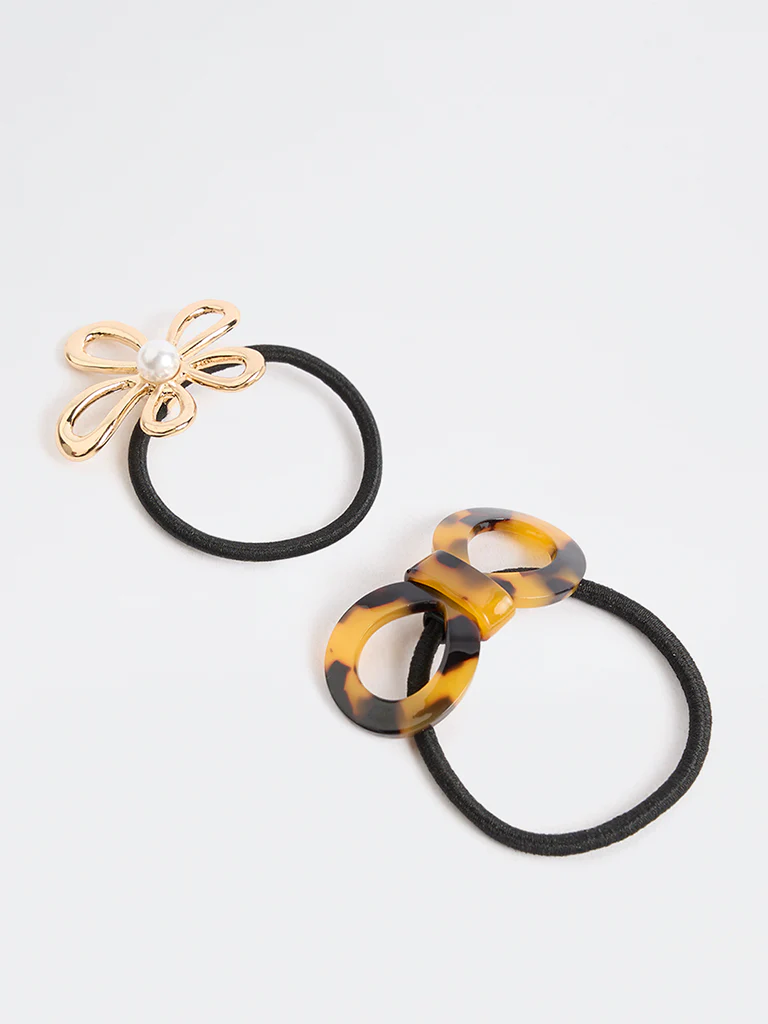Westside Accessories Multicolour Floral & Bow Scrunchies - Pack of 2 - Image 2