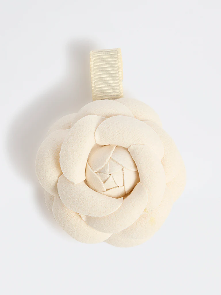 Westside Accessories Off-White Floral Alligator Clip