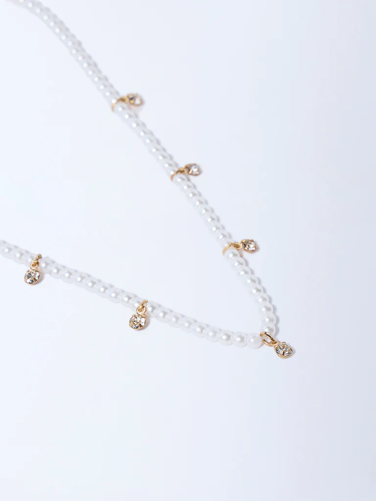 Westside Accessories White Pearlescent and Diamante Necklace - Image 3