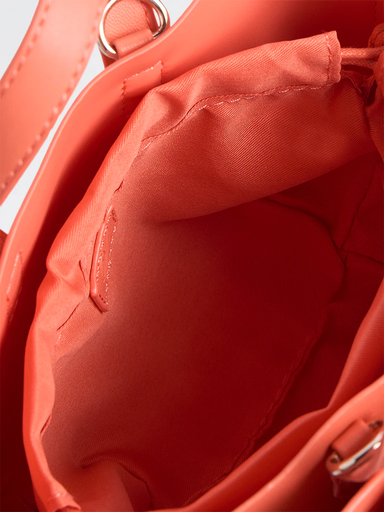 Westside Coral Floral Embellished Handbag with a Pouch - Image 4