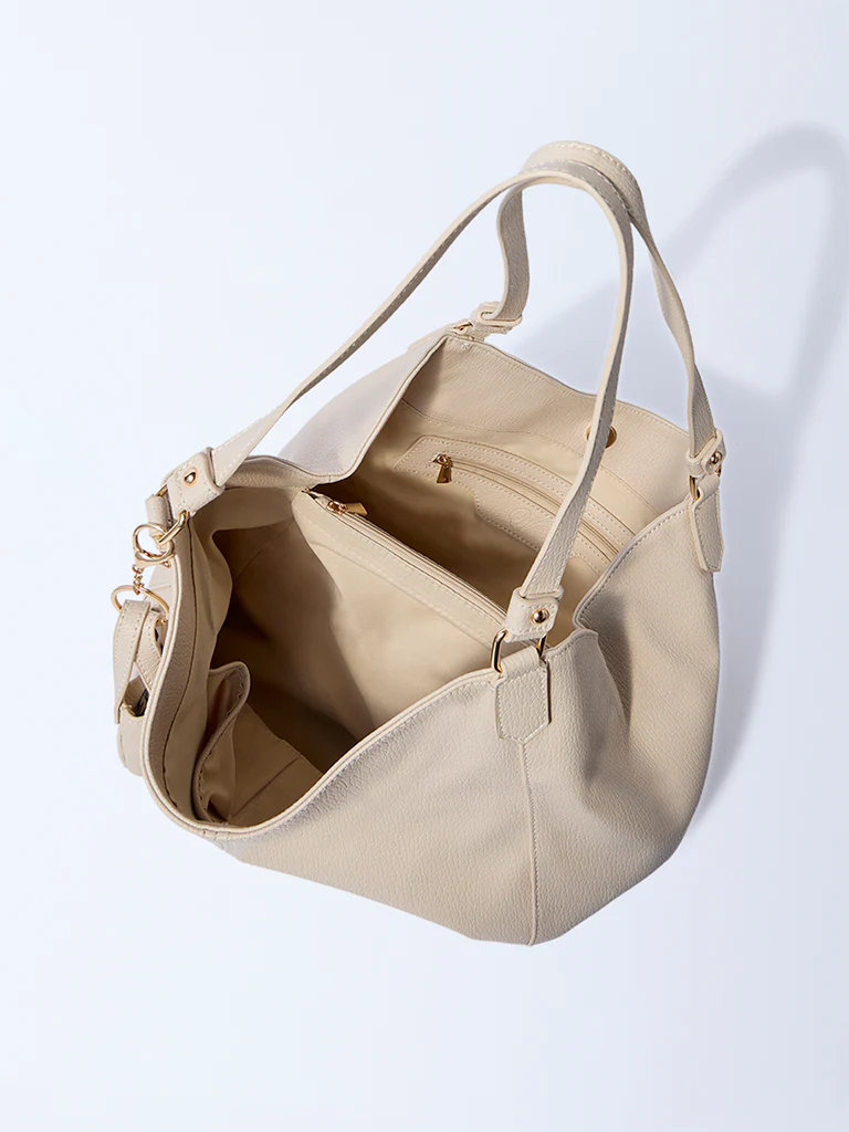 Westside Cream Shoulder Bag with Bag Charm - Image 2