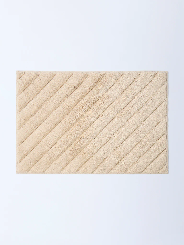 Westside Home Beige Diagonal Striped Bath Mat