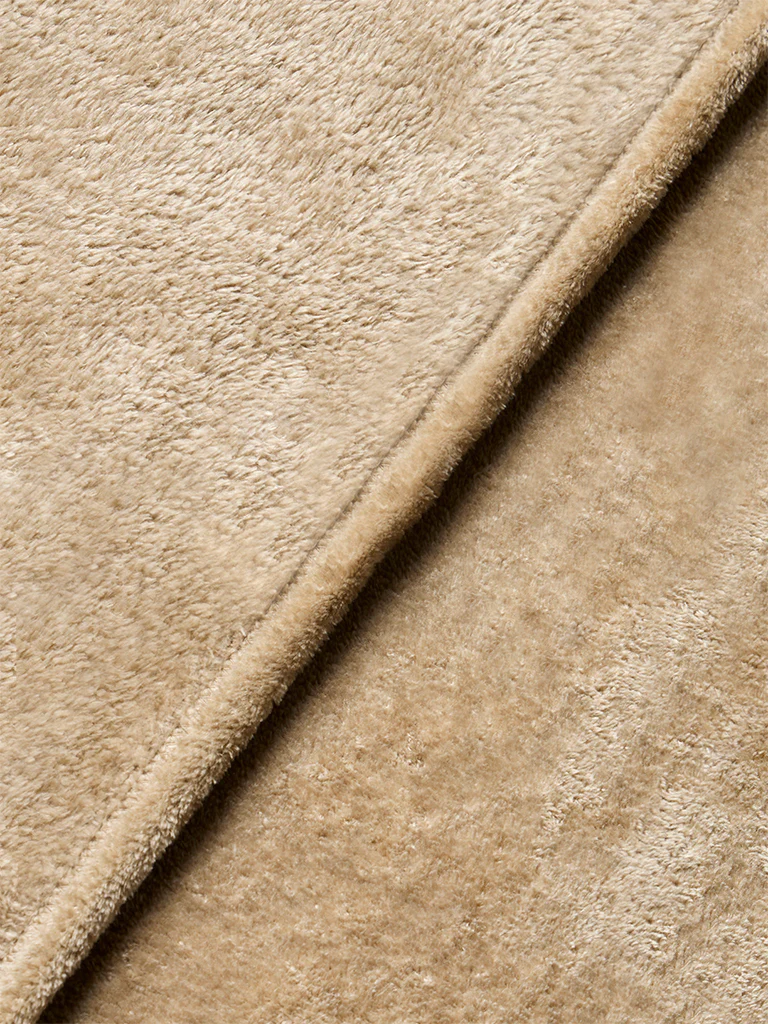 Westside Home Beige Single Bed Fleece Blanket - Image 3