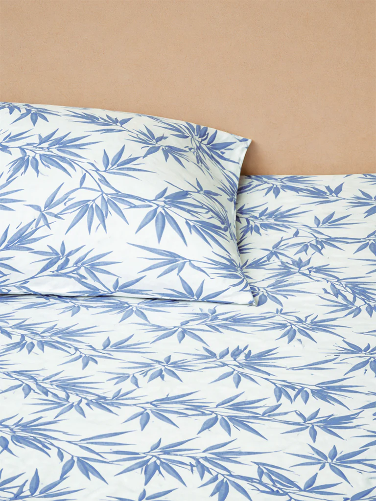 Westside Home Blue Bamboo Leaf Printed King Bed Sheet Set - Image 2