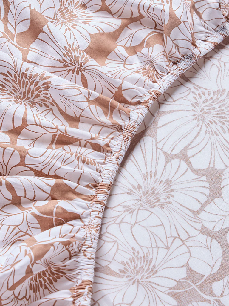 Westside Home Brown Floral Pattern King Bed Sheet Set - Image 3