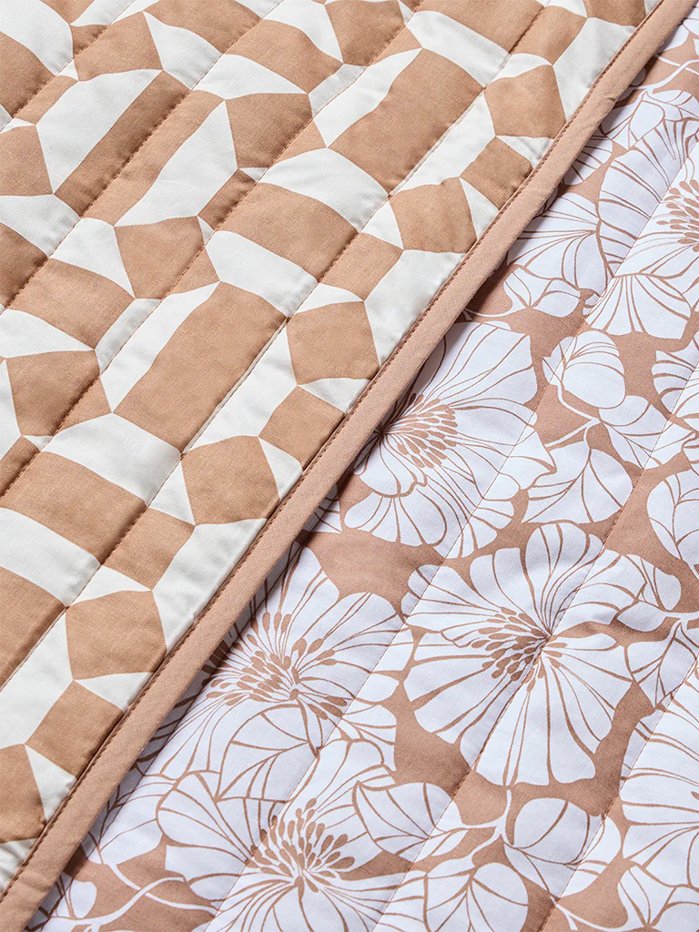 Westside Home Brown Floral Reversible Quilted Queen Bed Comforter - Image 3
