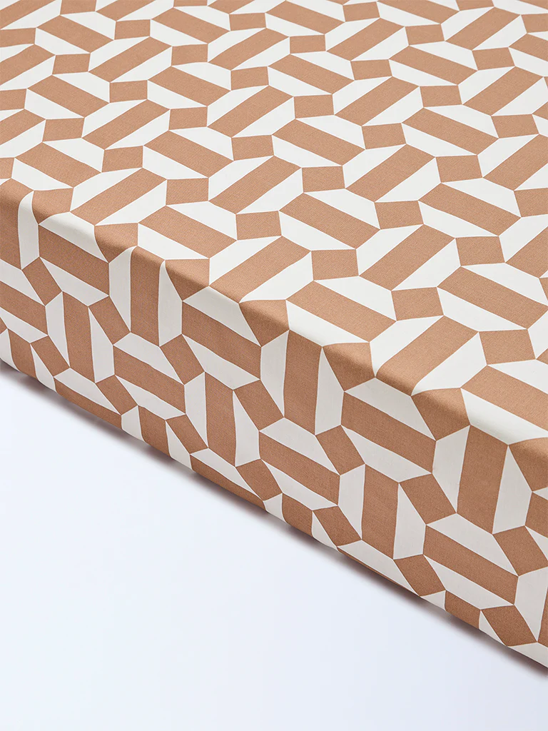 Westside Home Brown Geometric Design King Bed Sheet Set - Image 2