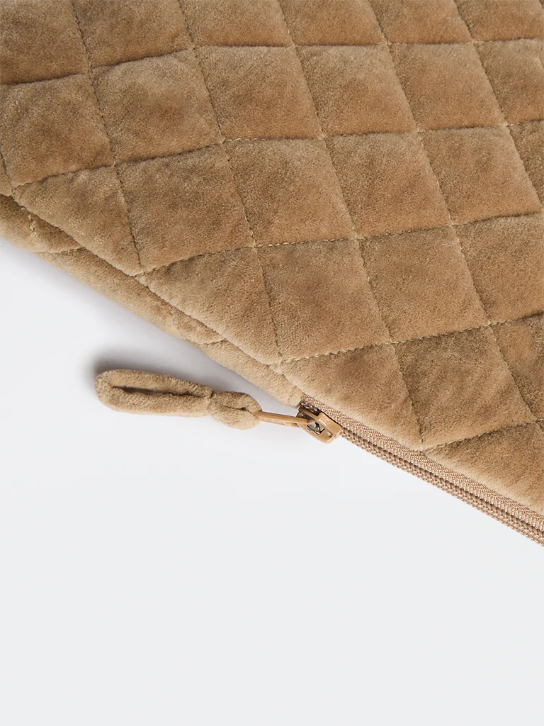 Westside Home Brown Quilted Laptop Sleeve - Image 3