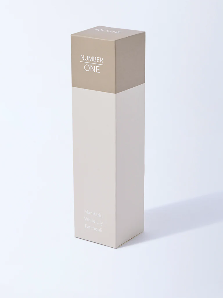 Westside Home Clear Eau Nude Fragrance Diffuser with Five Reed Sticks - Image 2