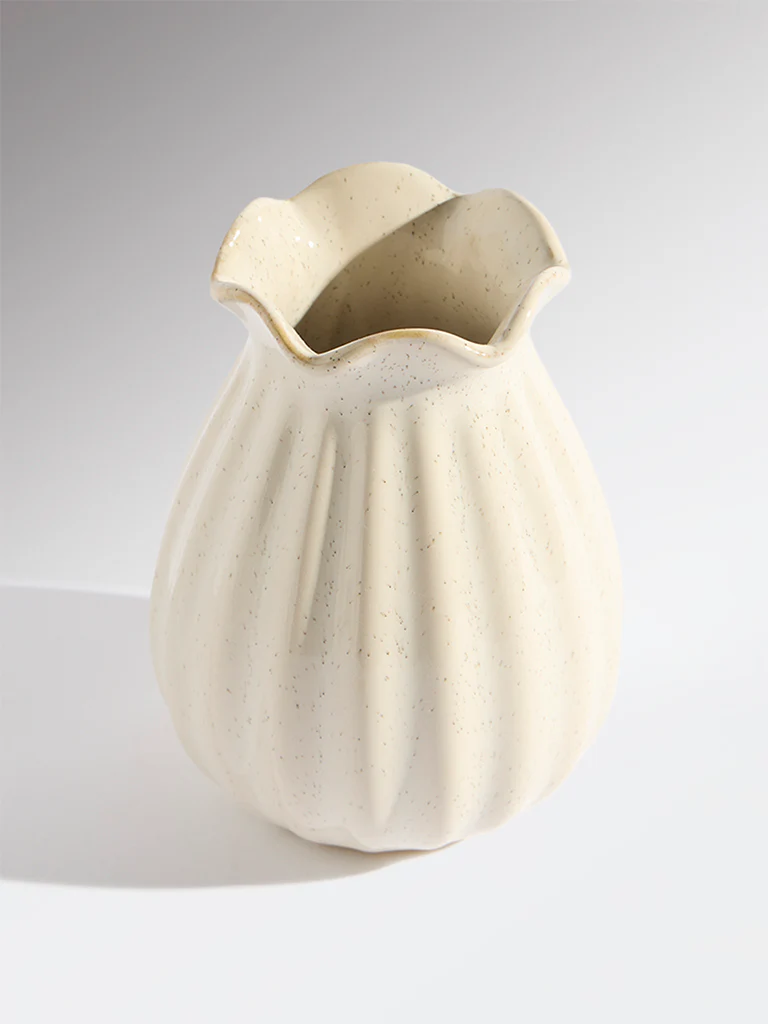 Westside Home Cream Ceramic Frill Vase